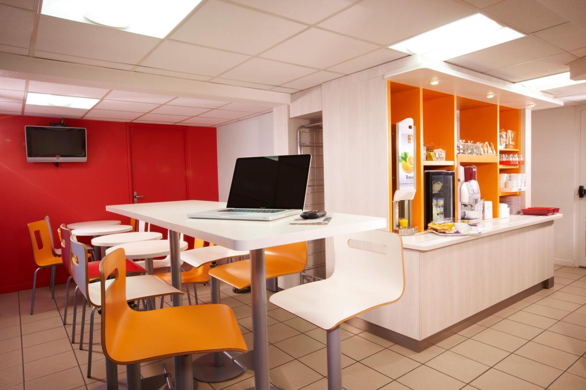 Premiere Classe Lyon Ouest - Tassin Экстерьер фото